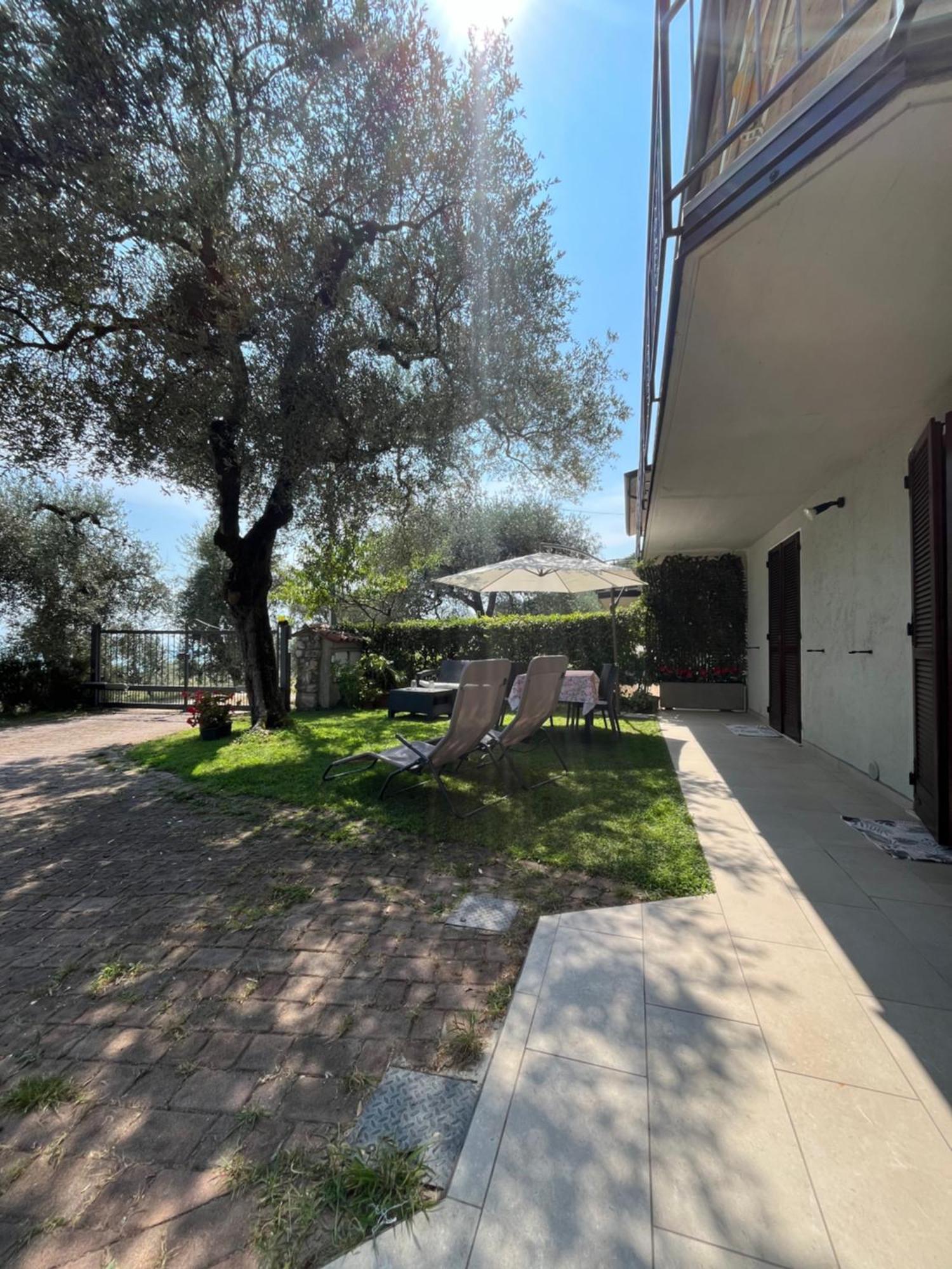 Relax In The Olive Grove Apartment Toscolano Maderno Exterior photo